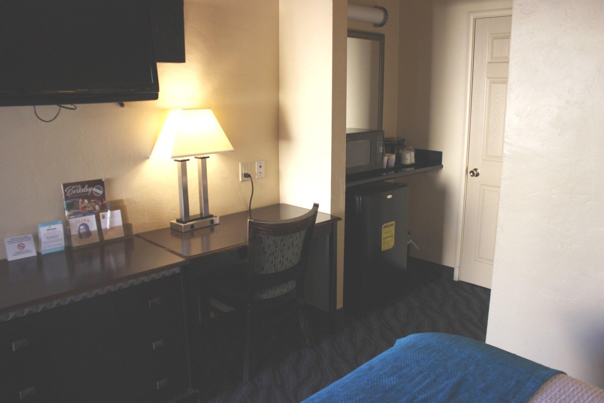 Motel Super 8 By Wyndham Berkeley Zewnętrze zdjęcie
